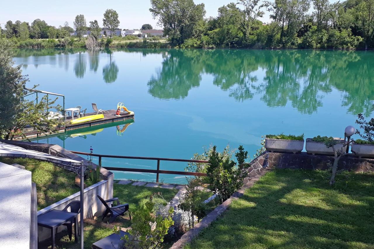 Casa Sul Lago - Alla Vecchia Cava Hotel Paese Buitenkant foto