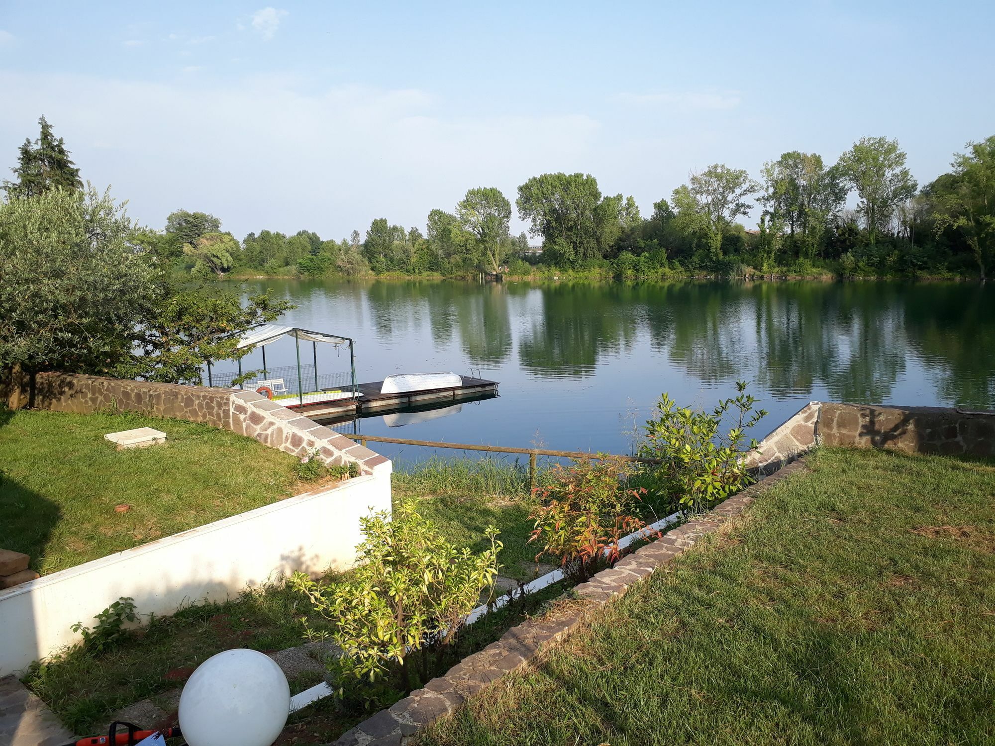 Casa Sul Lago - Alla Vecchia Cava Hotel Paese Buitenkant foto